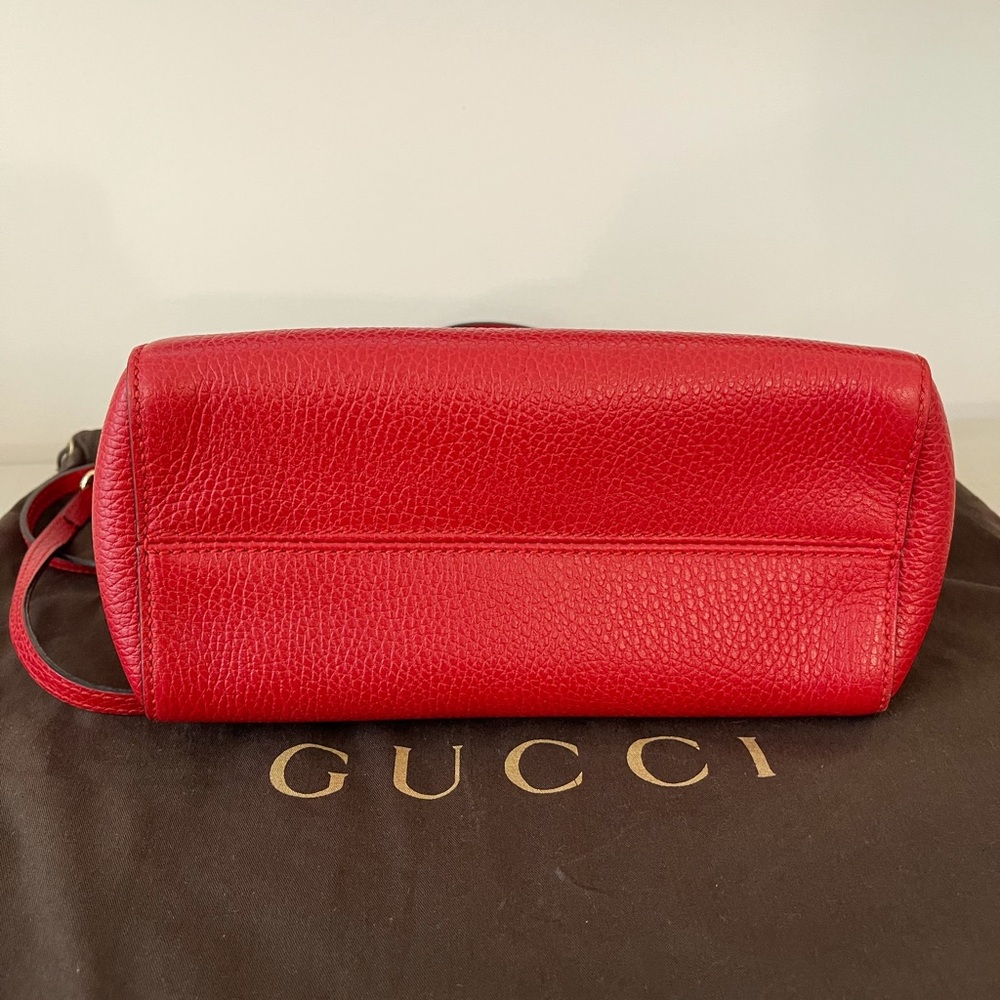 Gucci Pebble Leather handbag - Picture 6 of 11